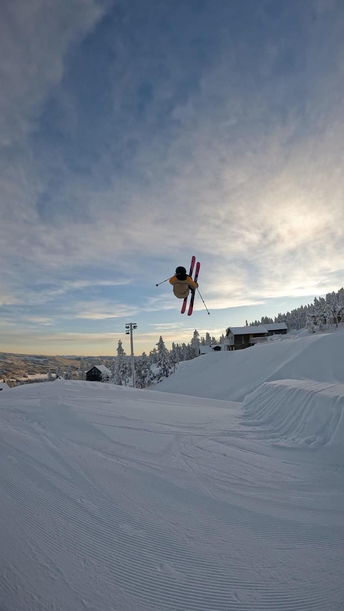 Toppvillan - Ski In - Ski Out - 200 M Till Toppen Och Cykelleder Järvsö Exteriér fotografie